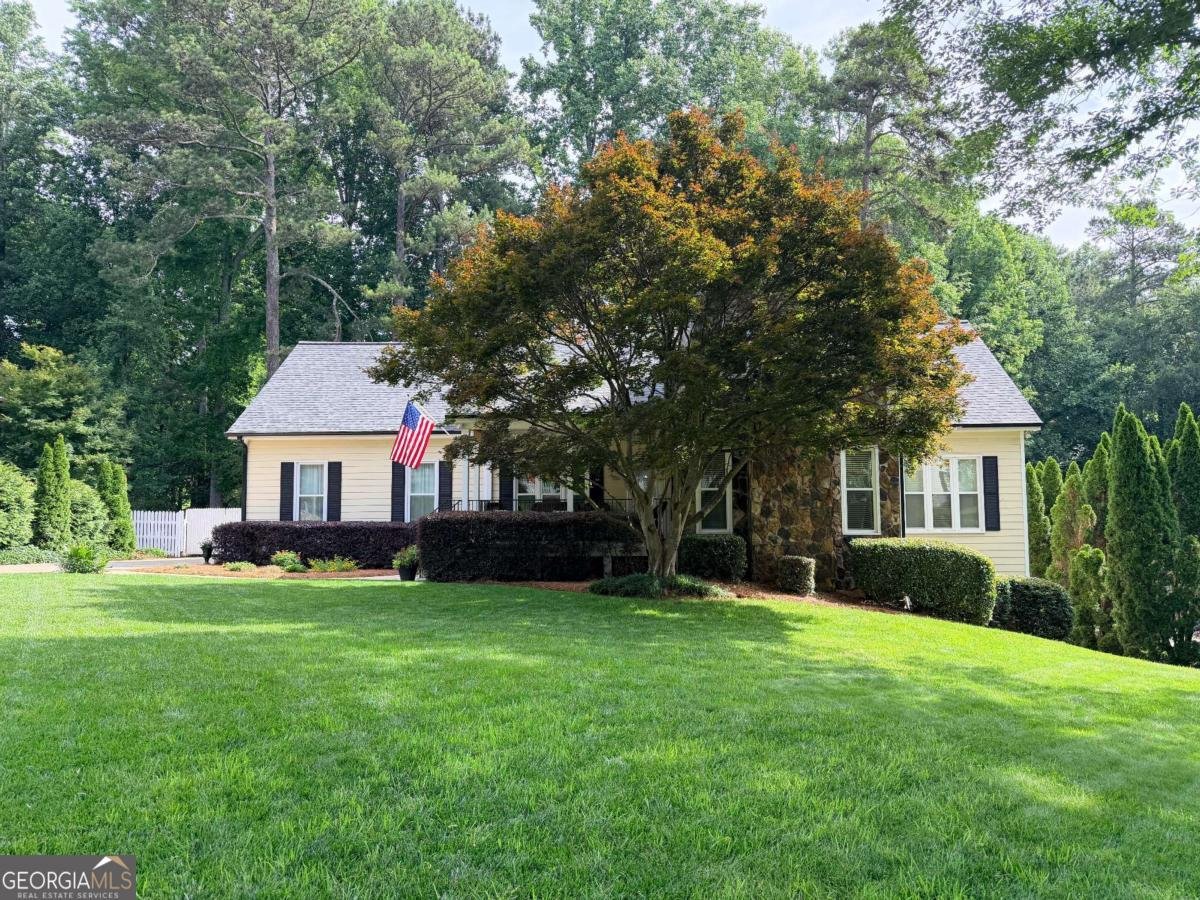 3288 Lark Haven Drive Kennesaw - main photo