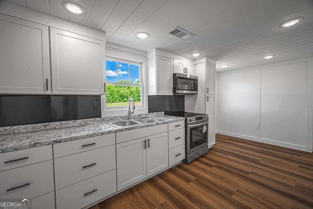 9340 Old Hwy 76 Morganton - Photo 10