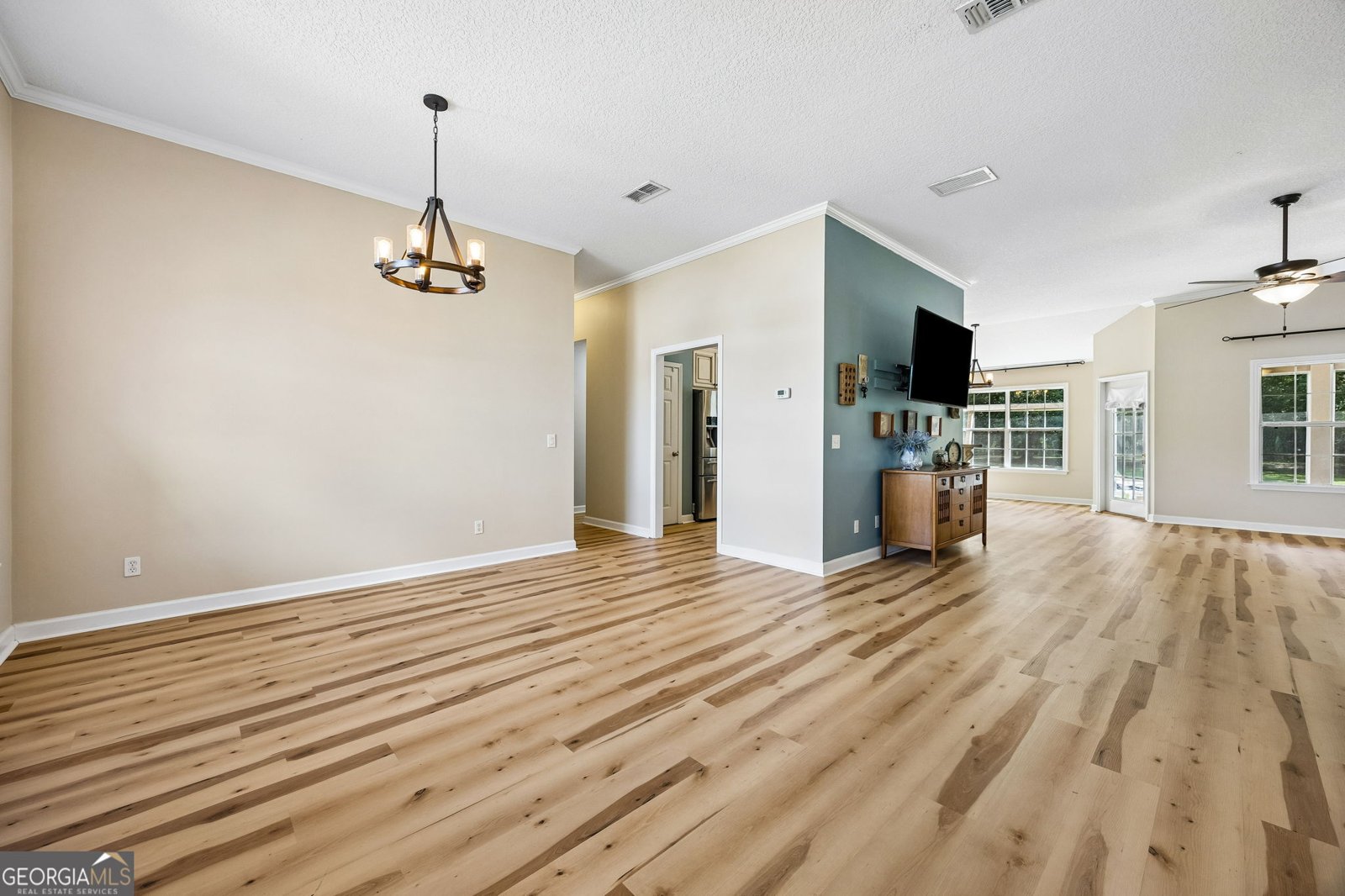 348 Deerwood Village Drive Woodbine - Photo 12