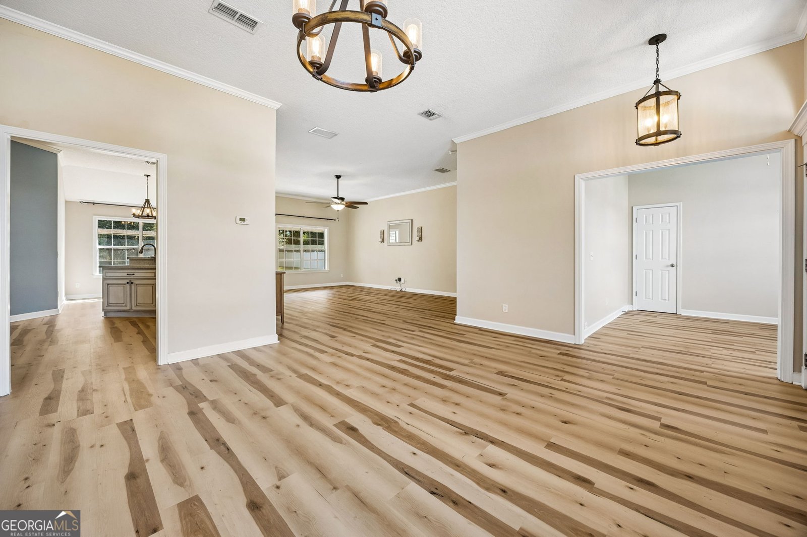 348 Deerwood Village Drive Woodbine - Photo 13