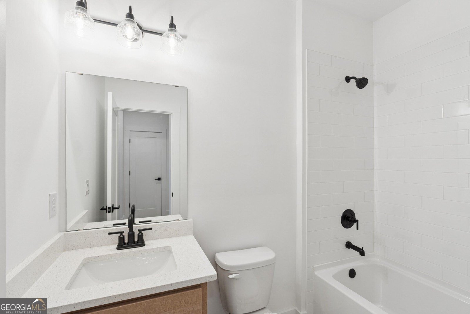 642 Memphis Drive Scottdale - Photo 16