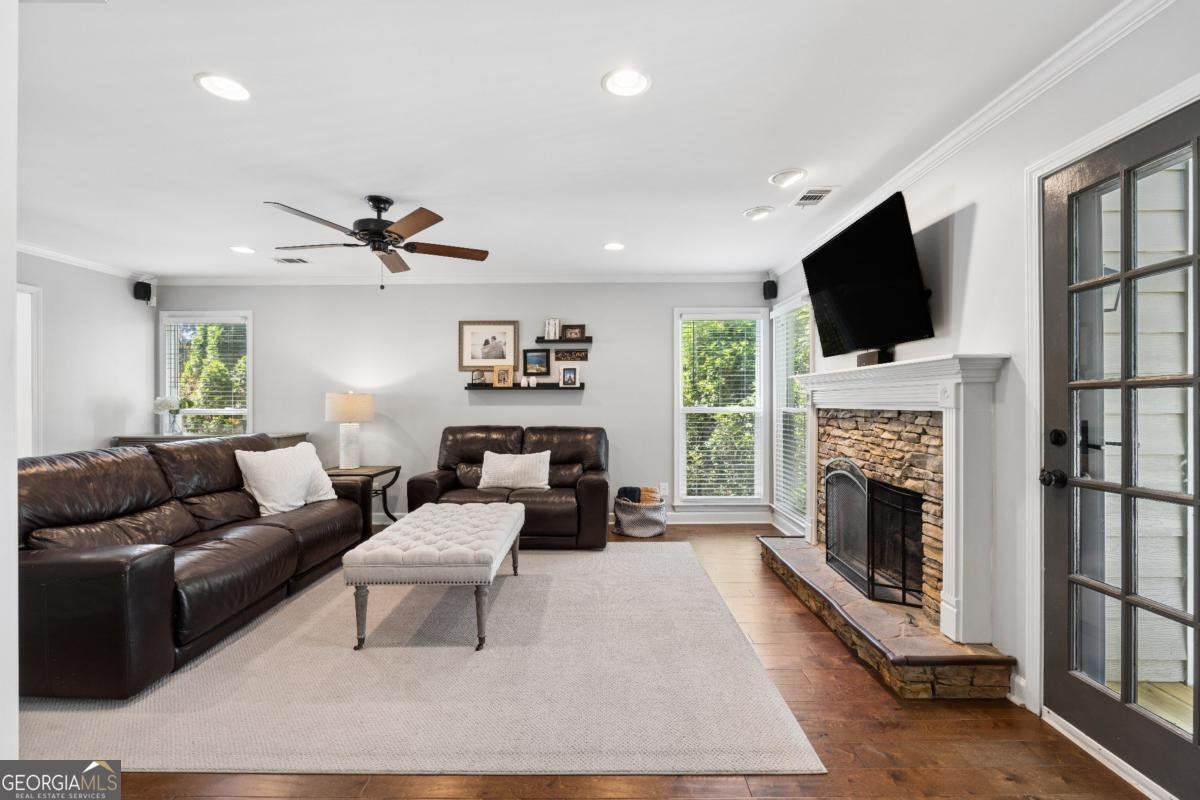 420 Pine Drive Alpharetta - Photo 7