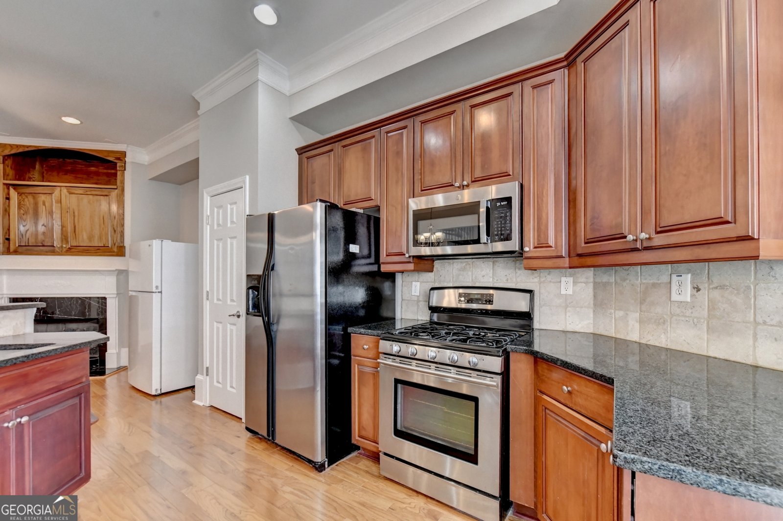 813 Clifton Heights Lane Atlanta - Photo 18