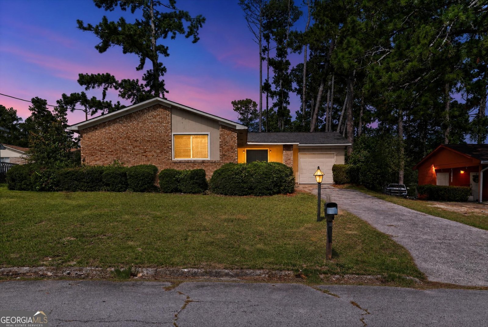 2319 Shadowood Drive Augusta - main photo