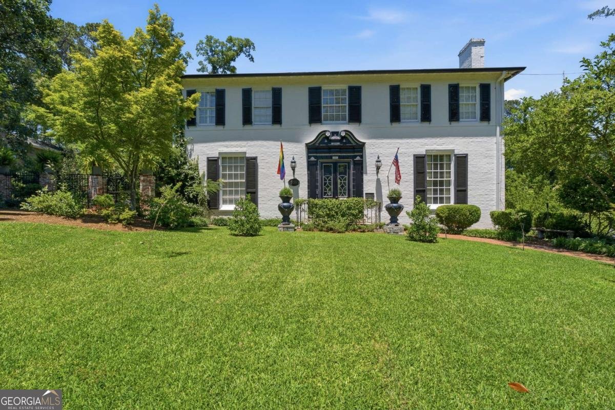 3155 Ingleside Drive Macon - main photo