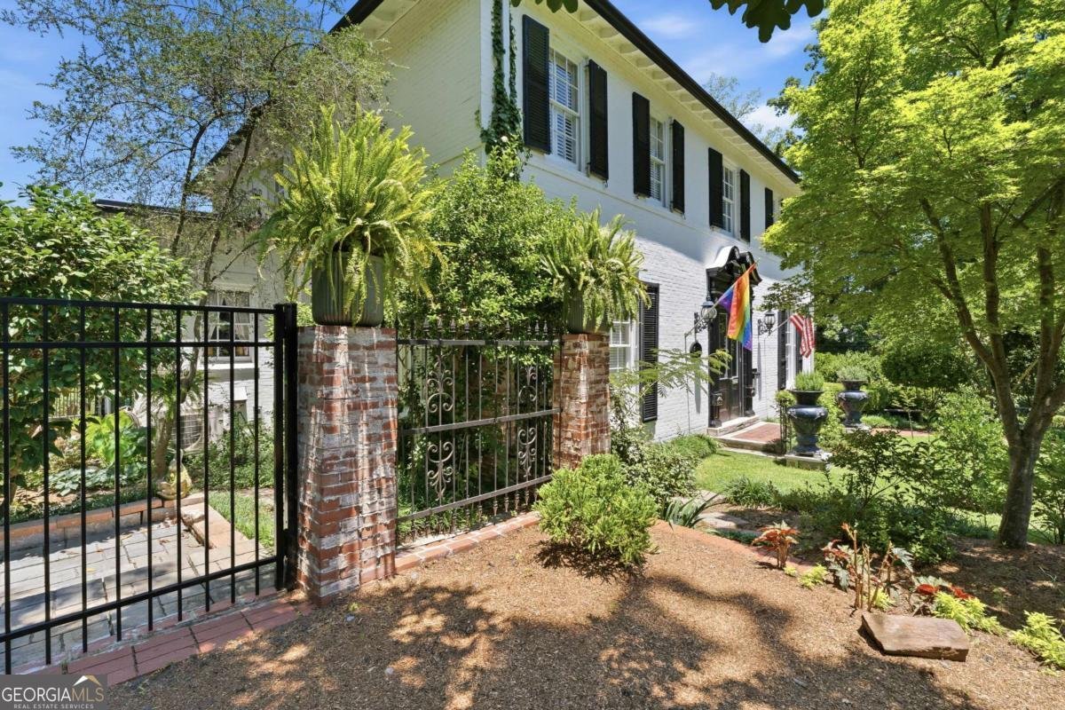 3155 Ingleside Drive Macon - Photo 9