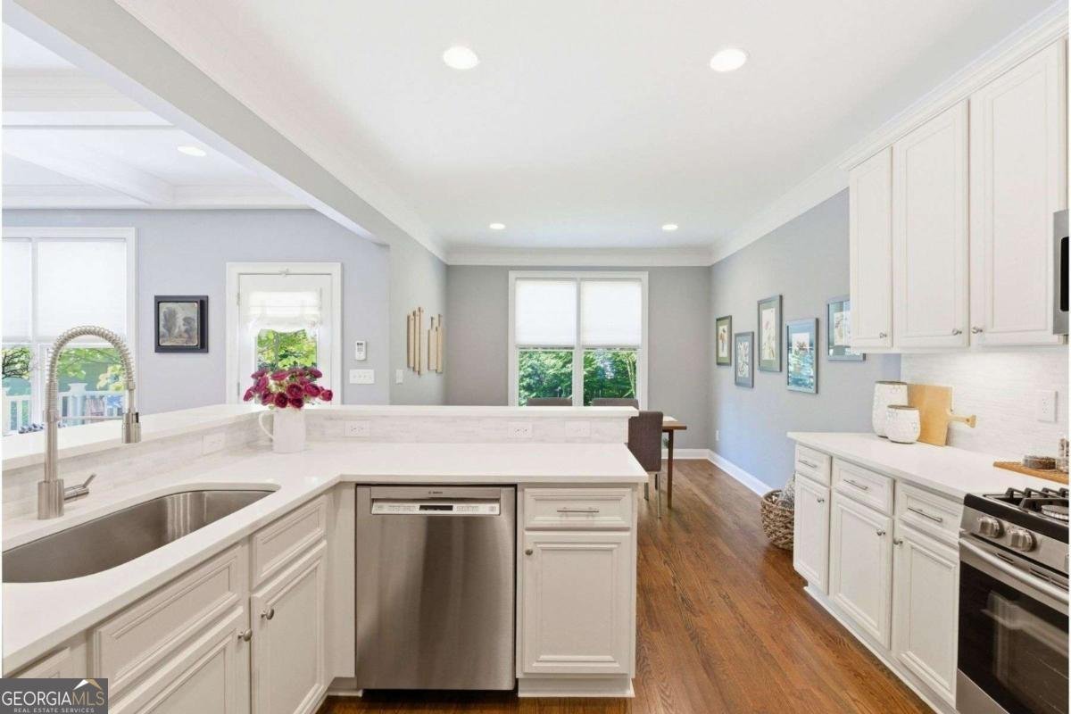 1324 Cambridge Avenue Atlanta - Photo 17