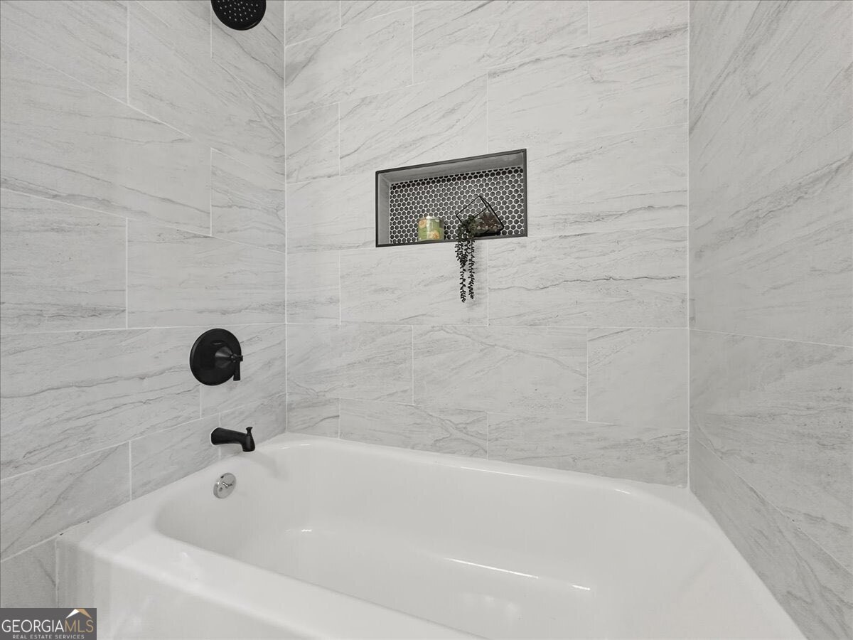 2082 Rosewood Road Decatur - Photo 7