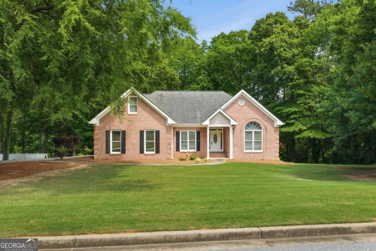 2624 Fireside Trail Conyers - main photo