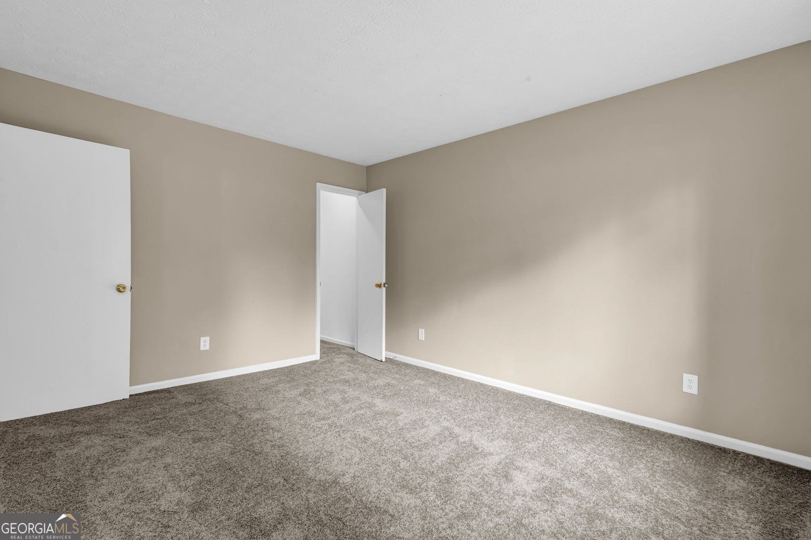 8997 Huntwood Lane Riverdale - Photo 13