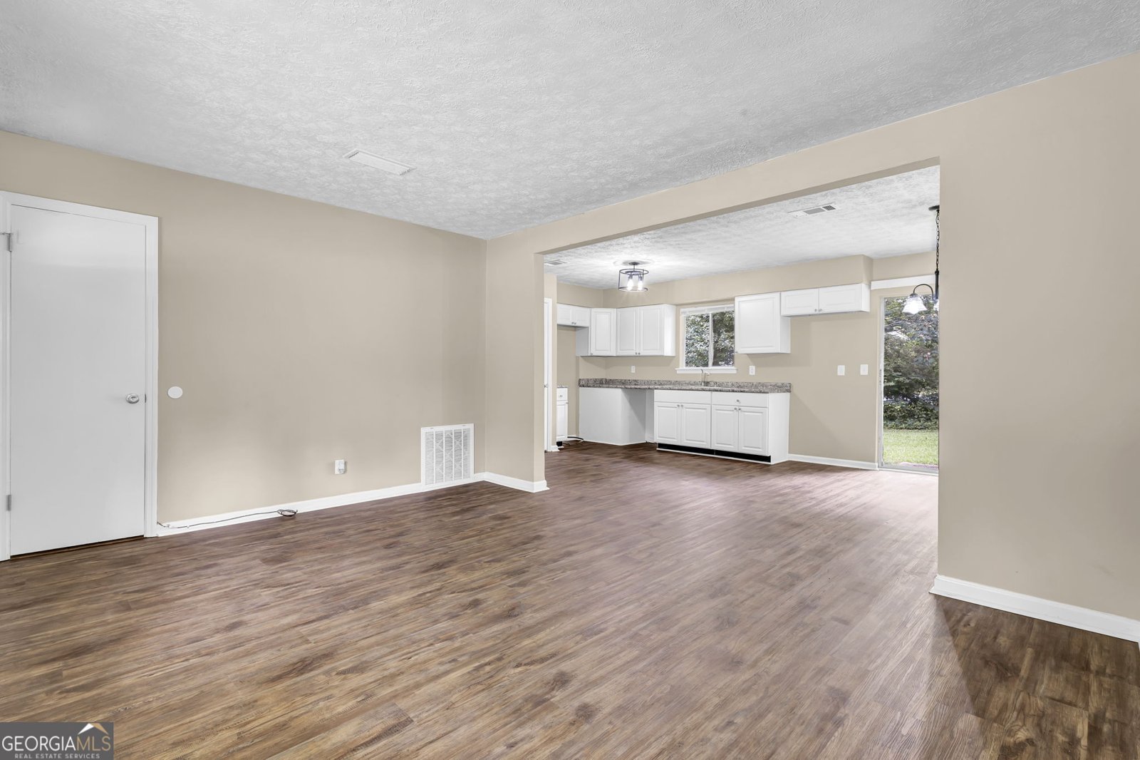 8998 Hurst Court Jonesboro - Photo 14
