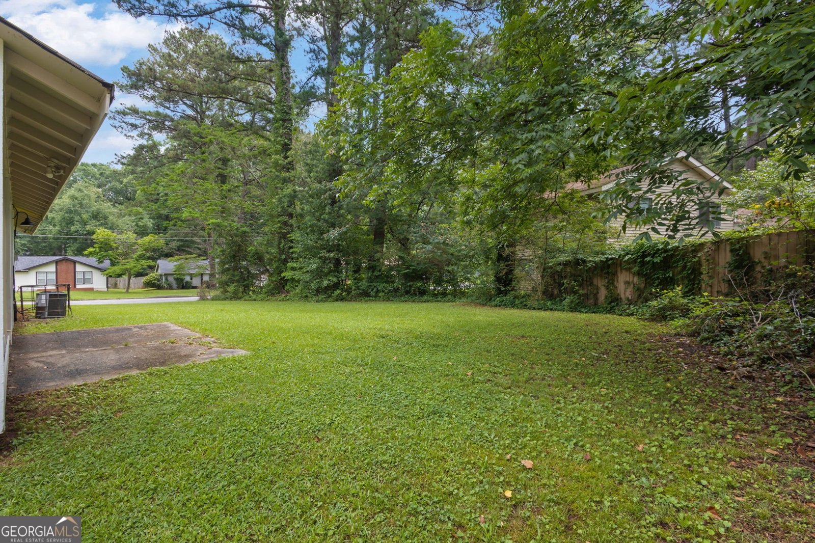 8998 Hurst Court Jonesboro - Photo 36
