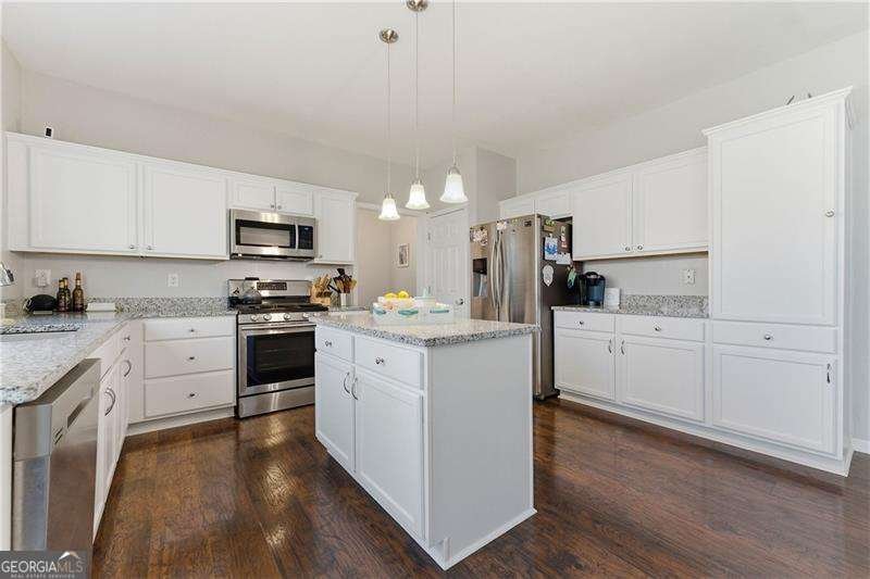 2730 Spindletop Lane NW Kennesaw - Photo 10