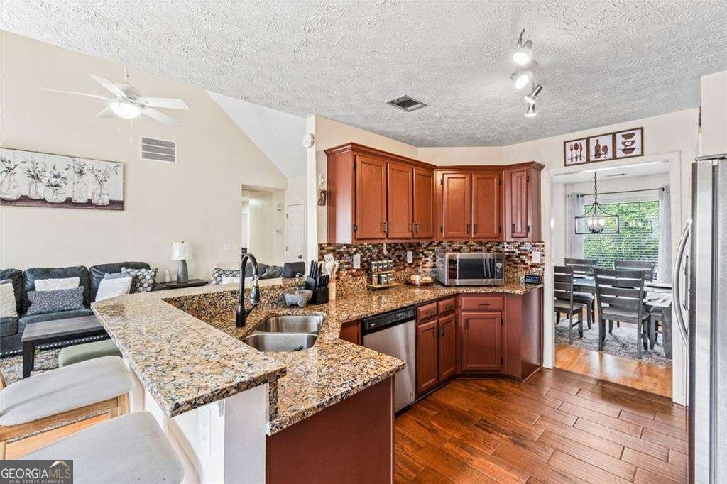 242 Birch Circle Riverdale - Photo 13
