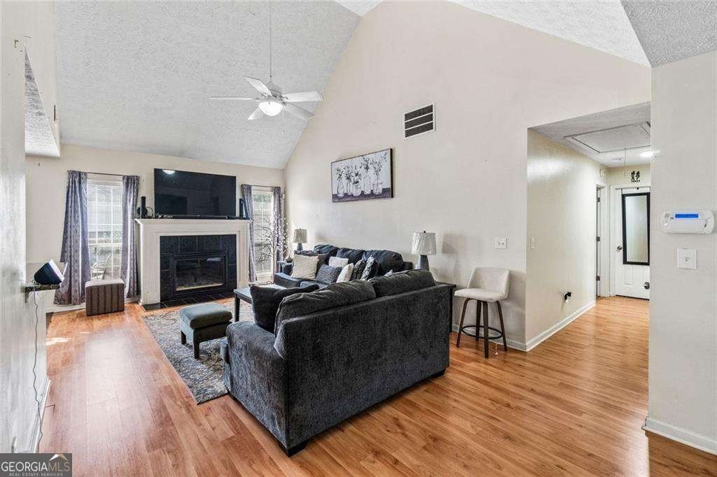 242 Birch Circle Riverdale - Photo 6