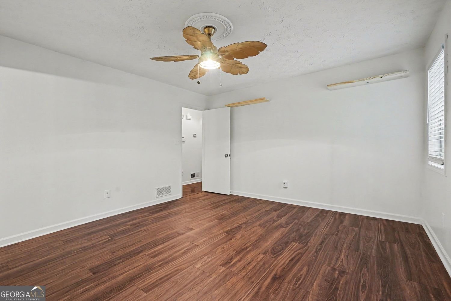 4827 Oakwood Court Loganville - Photo 11