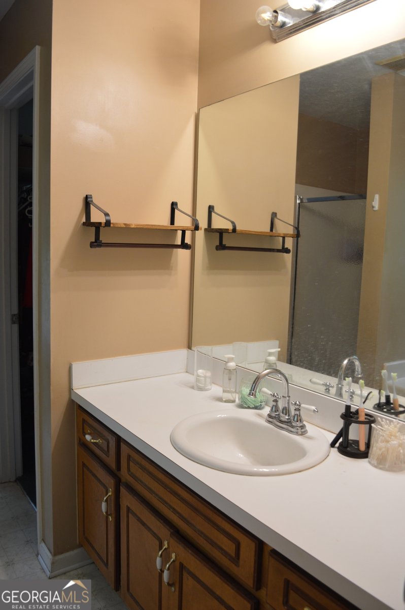 130 Riverbrooke Trl Covington - Photo 11