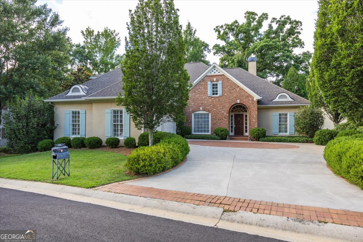 105 Maimont Circle Macon - main photo