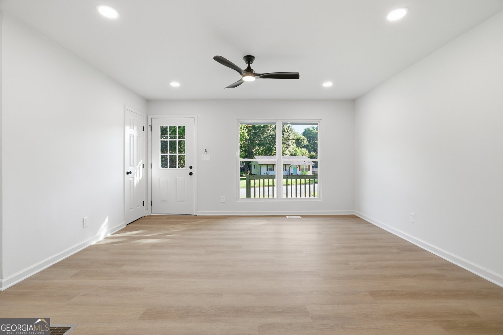 8399 Attleboro Drive Jonesboro - Photo 6