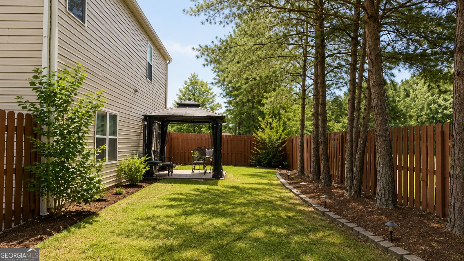 2522 Garnet Avenue Riverdale - Photo 10