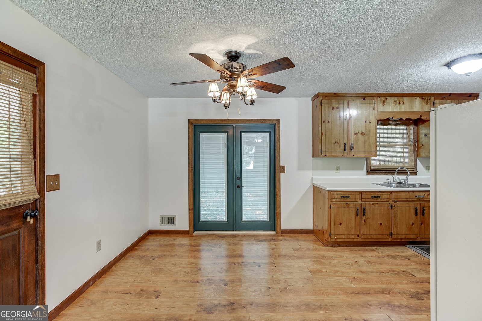 9625 Manor Lane Gainesville - Photo 8