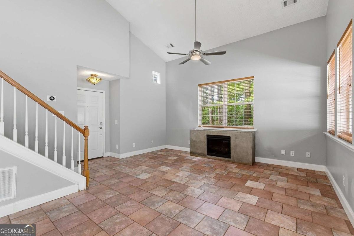 511 Oaks Drive Woodstock - Photo 18