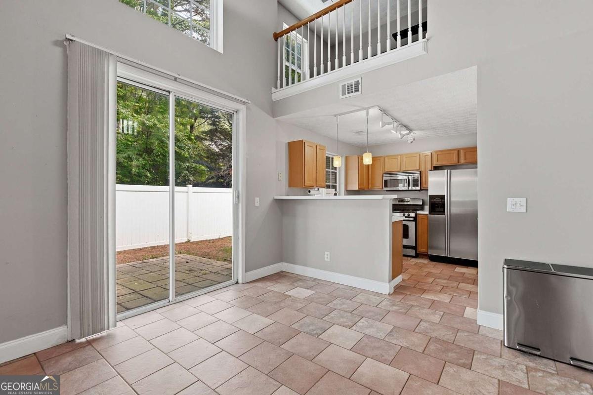 511 Oaks Drive Woodstock - Photo 19