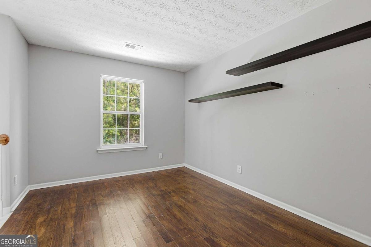 511 Oaks Drive Woodstock - Photo 37