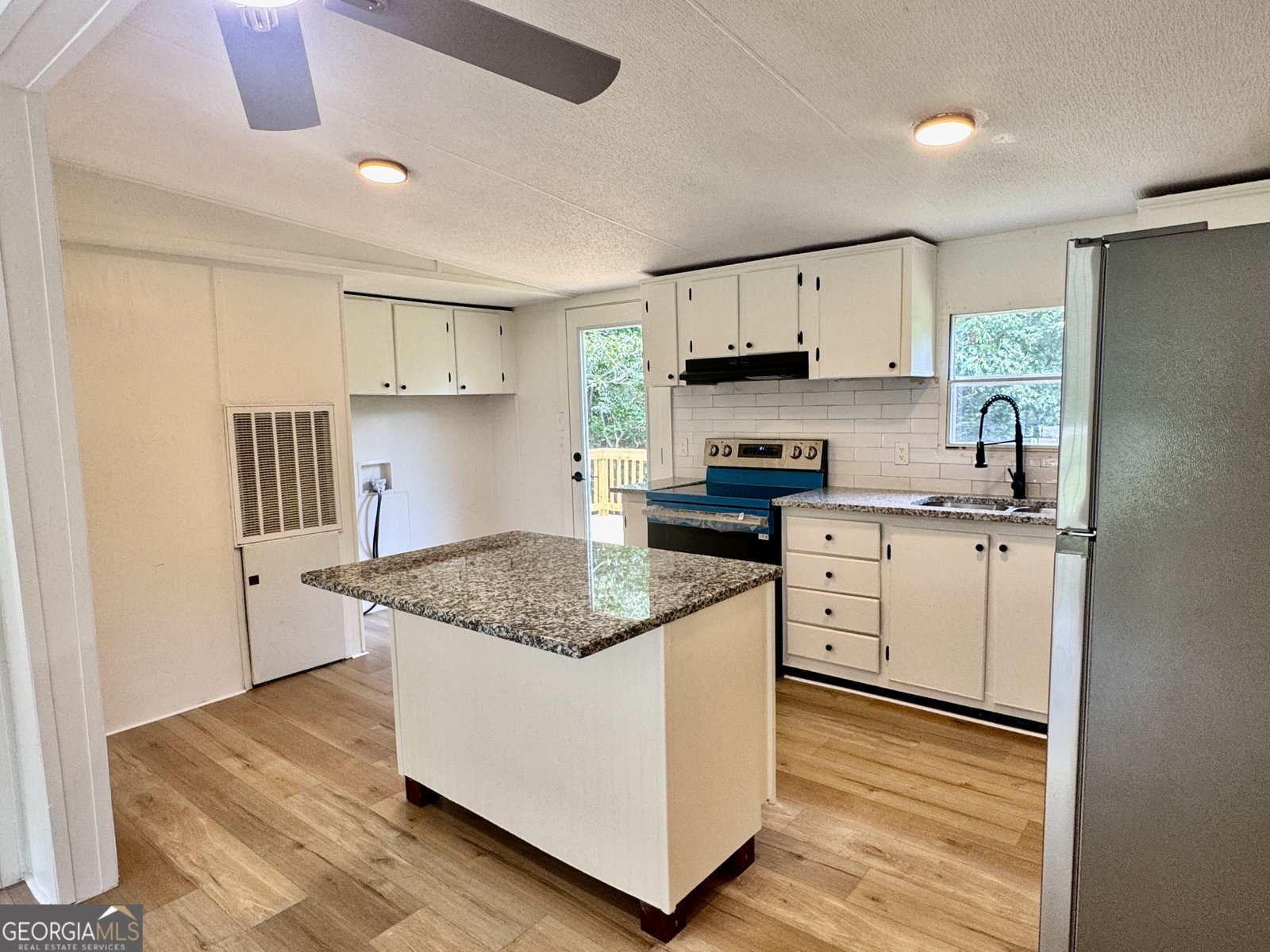 713 Woods Road Tunnel Hill - Photo 8