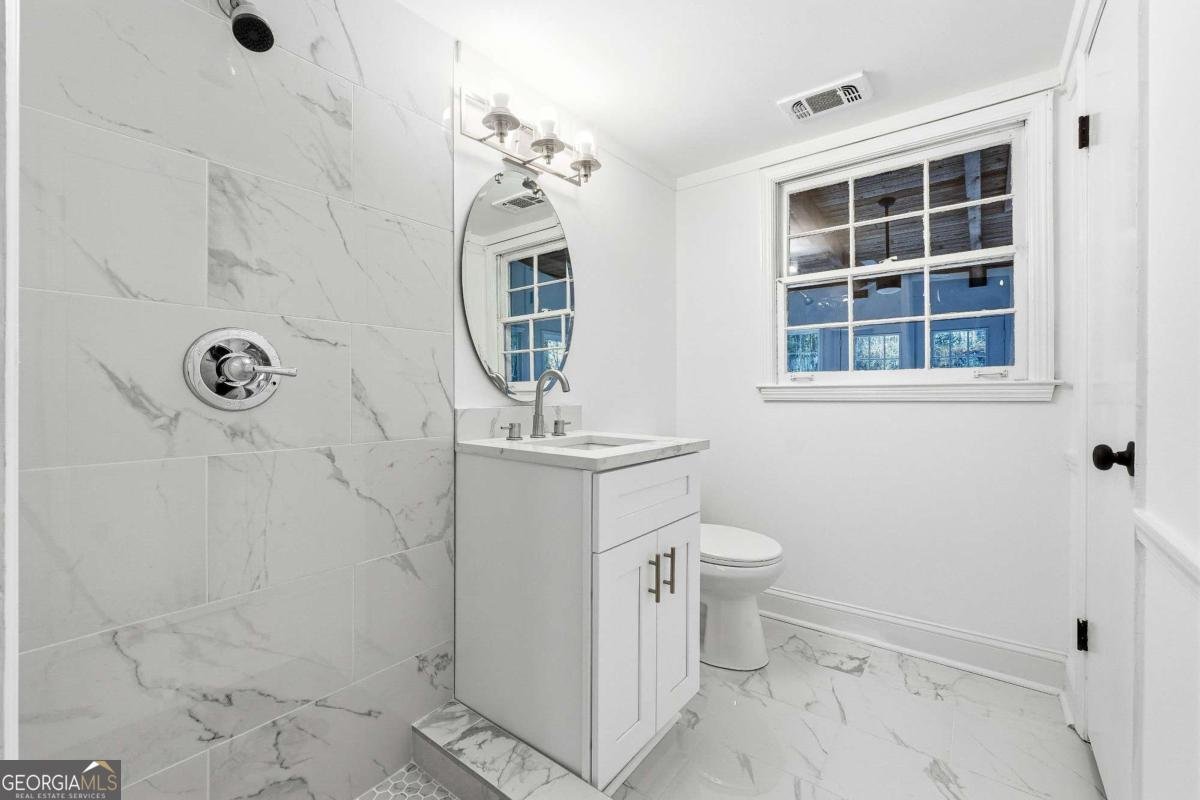 2437 Flair Knoll Drive Atlanta - Photo 19