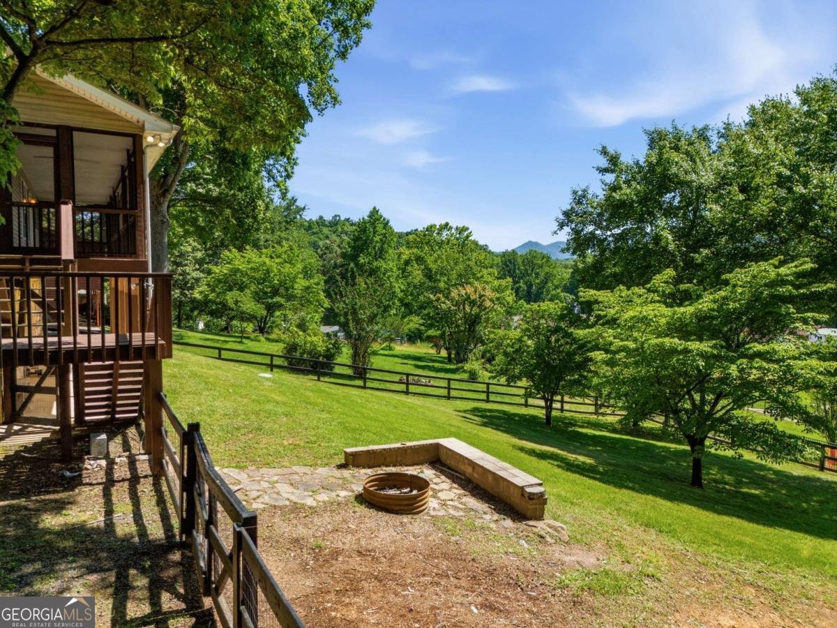 651 Mcridge Road Hiawassee - Photo 13