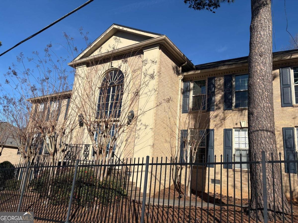 750 Dalrymple Road Atlanta - main photo