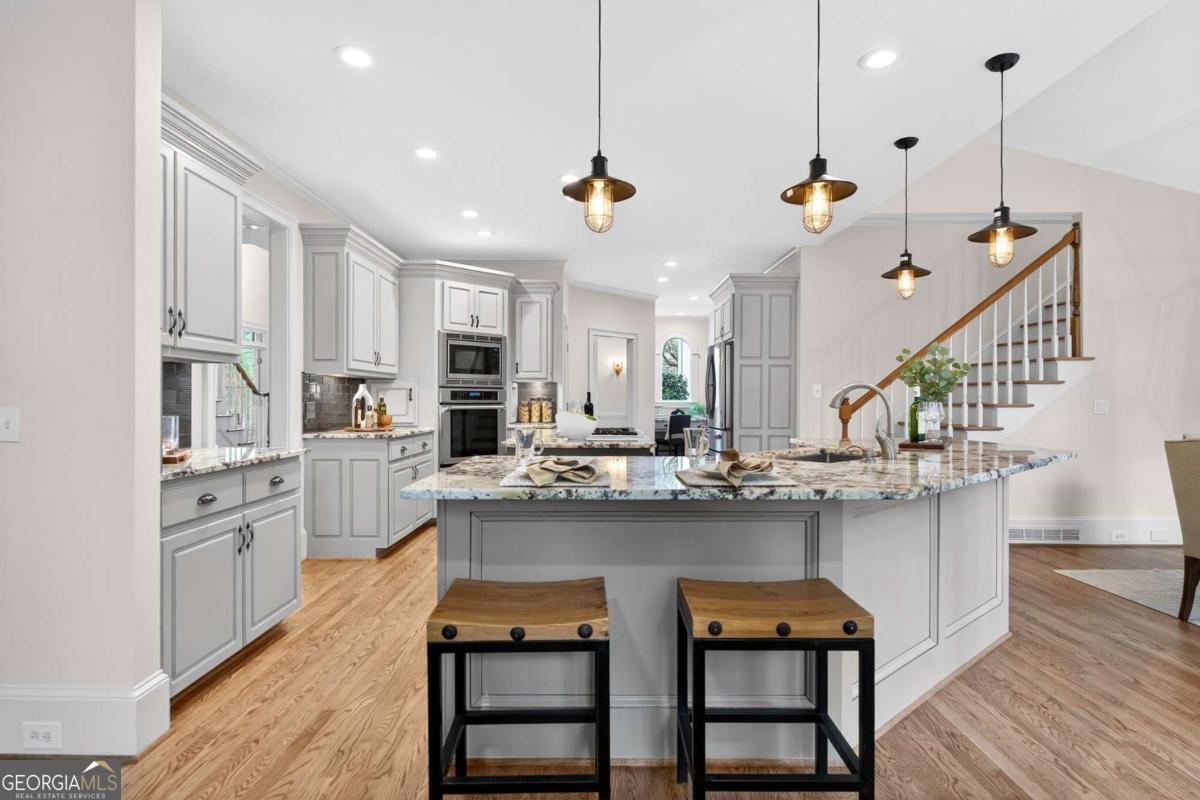 10640 Edgewater Place Johns Creek - Photo 13