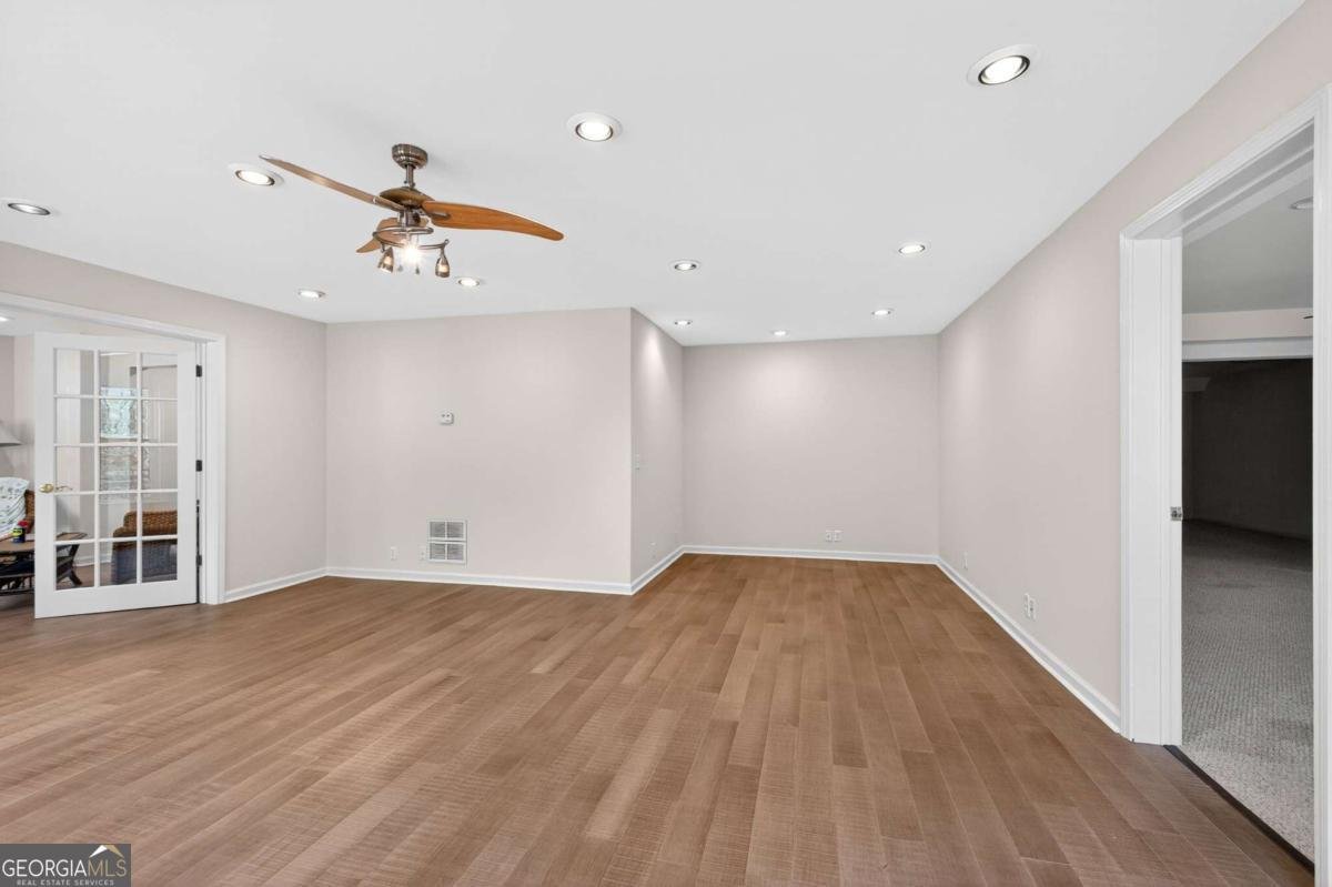 10640 Edgewater Place Johns Creek - Photo 69