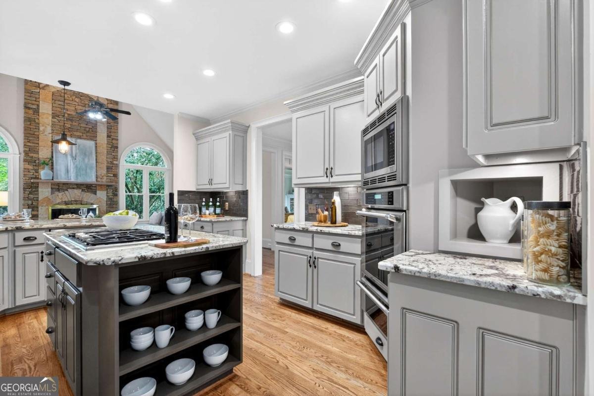 10640 Edgewater Place Johns Creek - Photo 7