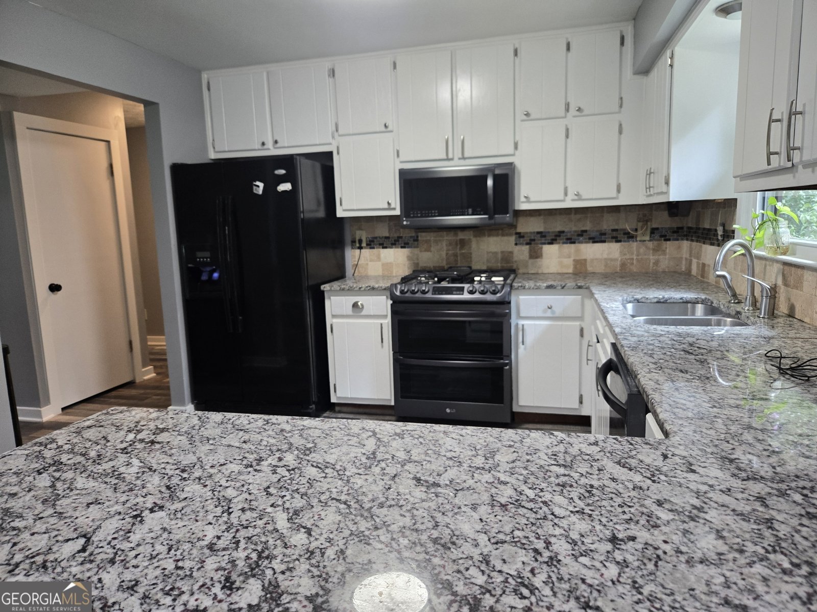 453 Mays Road Stockbridge - Photo 17