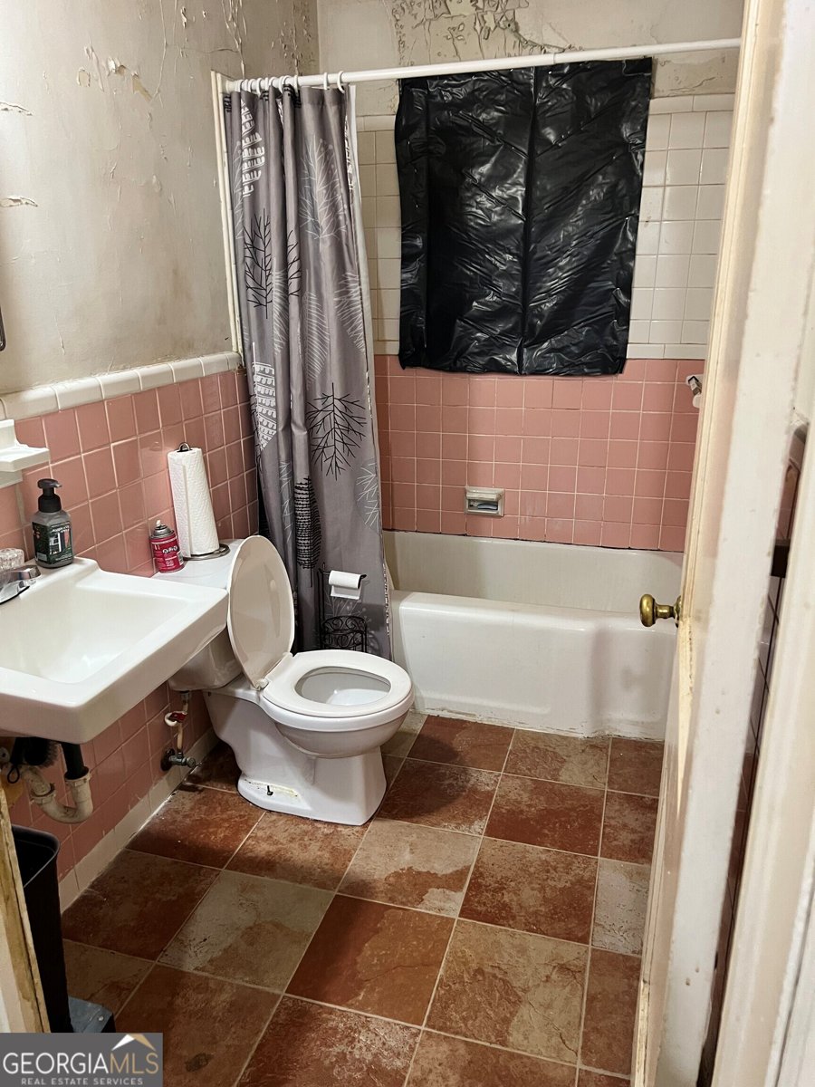 1565 May Avenue Atlanta - Photo 16