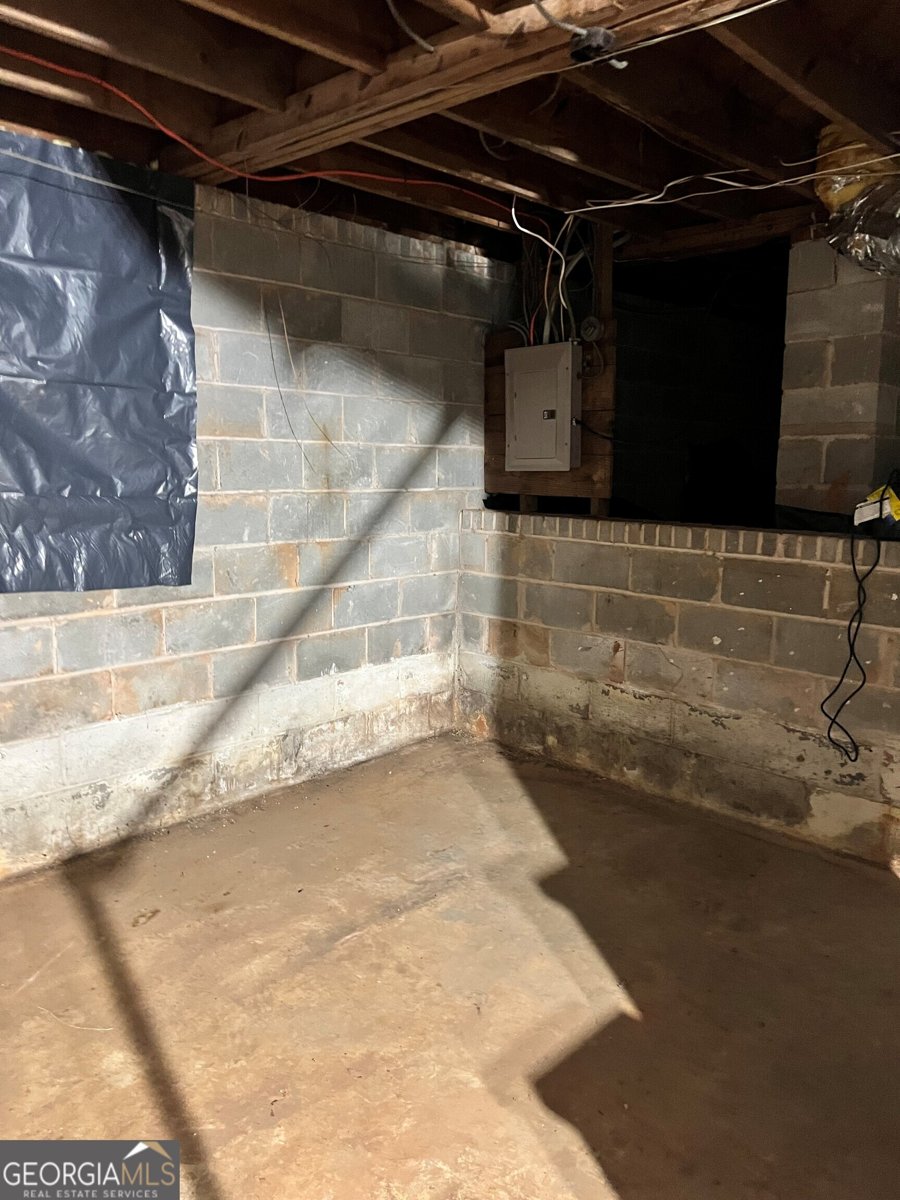 1565 May Avenue Atlanta - Photo 18