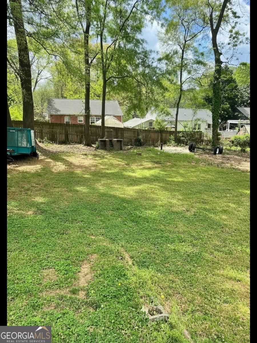 1565 May Avenue Atlanta - Photo 6