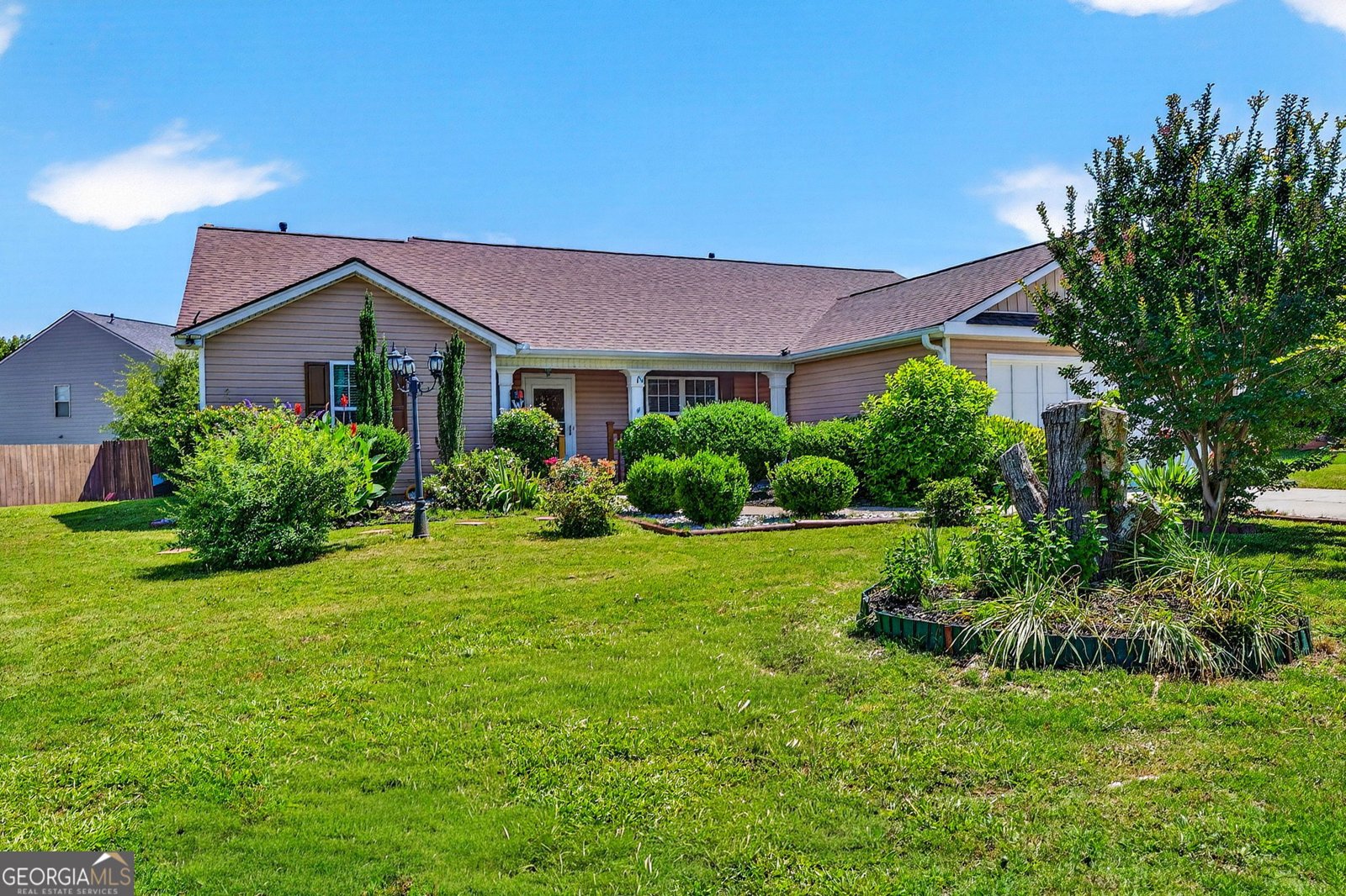 1312 Dianne Way Winder - main photo