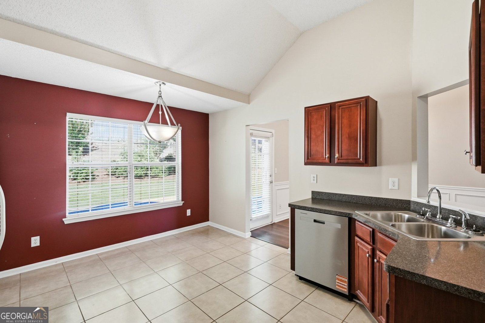 6141 Redtop Loop Fairburn - Photo 8