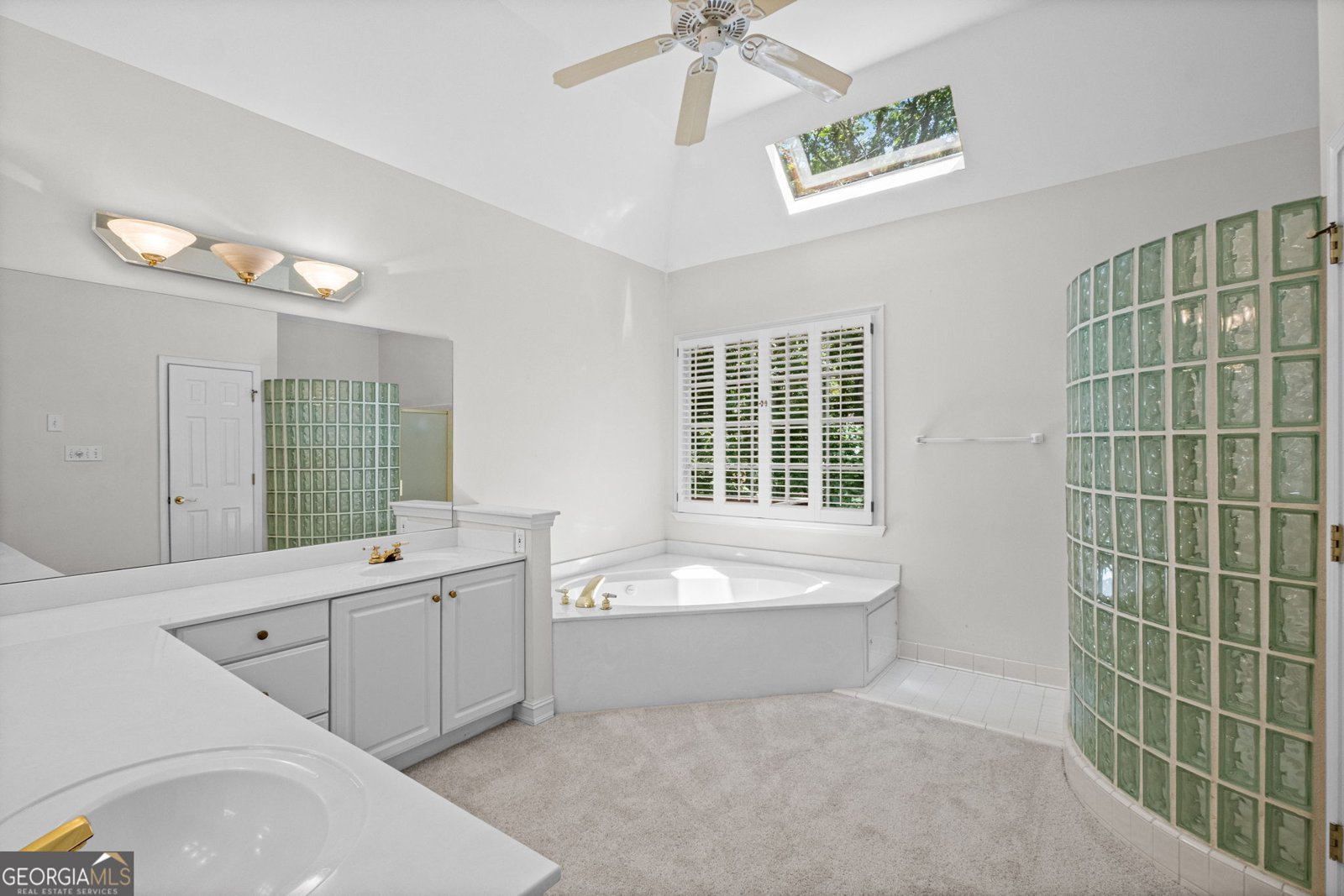 1605 Amberwood Court Woodstock - Photo 22