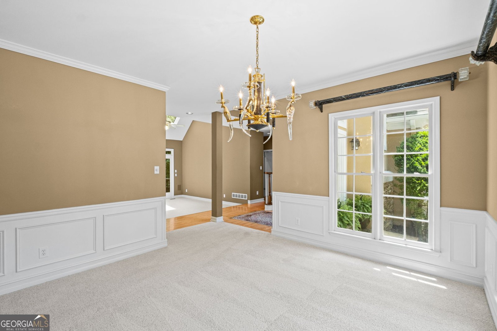 1605 Amberwood Court Woodstock - Photo 8