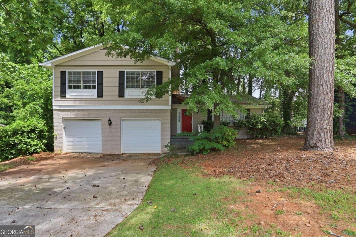 2296 Aurie Drive Decatur - main photo