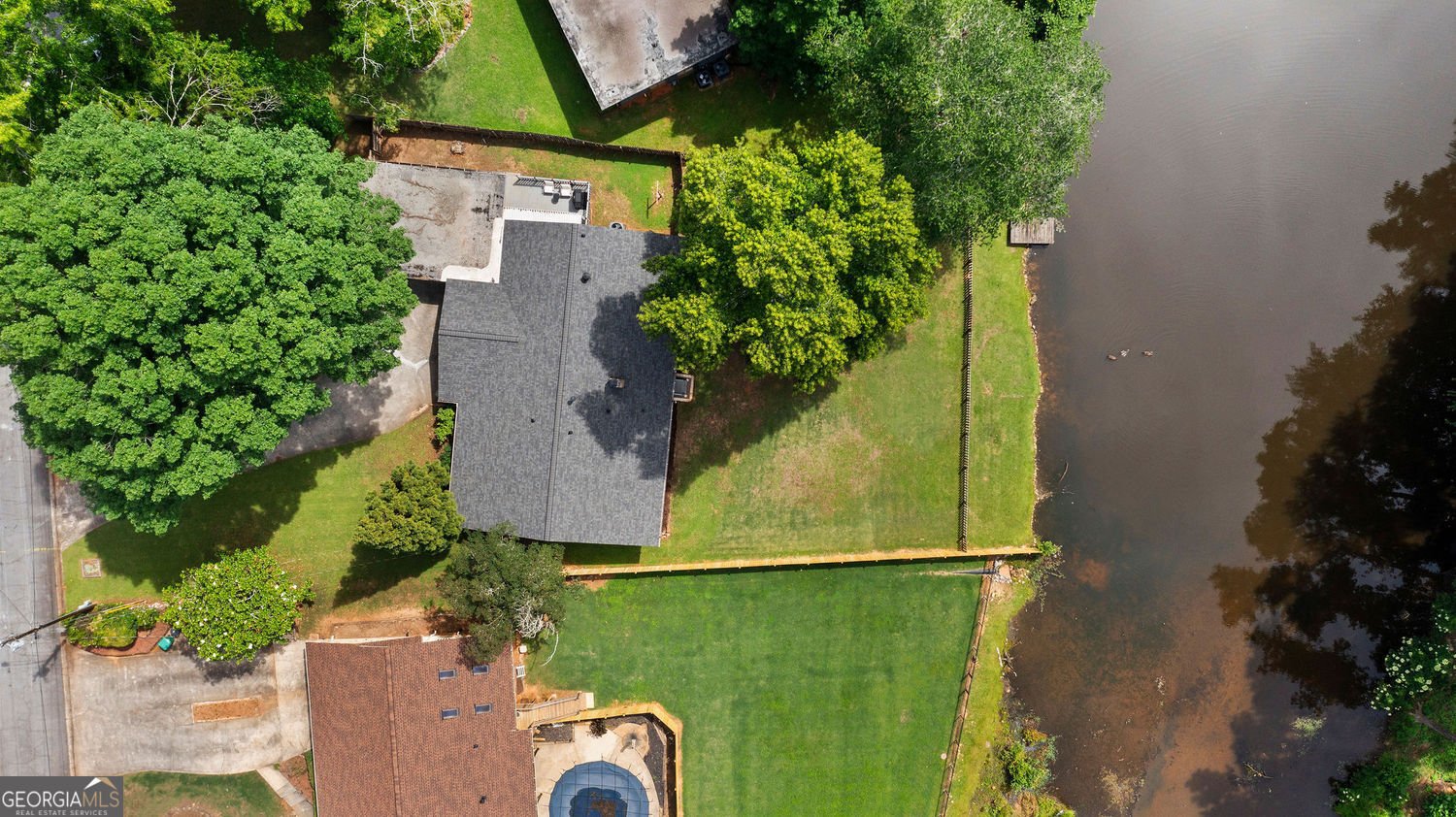 3933 JOHN HOPKINS CT DECATUR - main photo