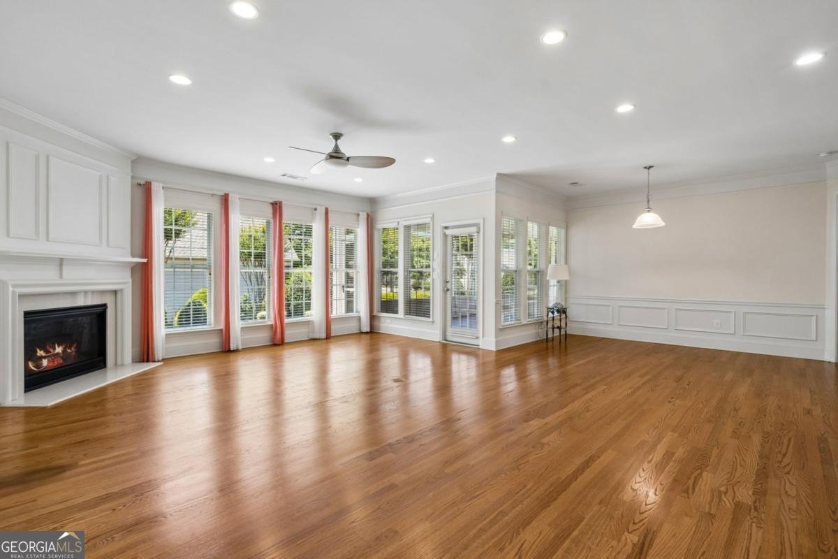 6810 Kinnity Court Cumming - Photo 10