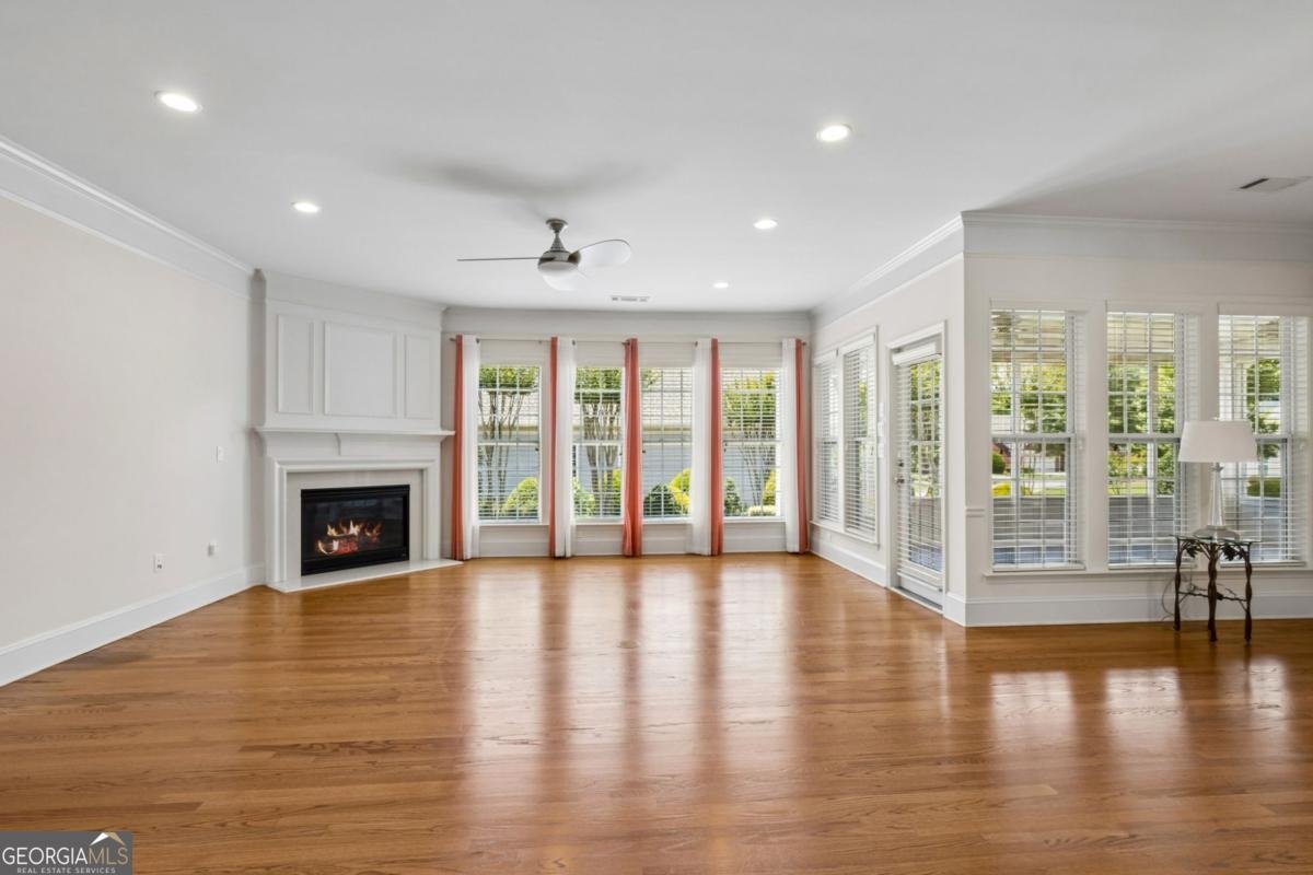 6810 Kinnity Court Cumming - Photo 11