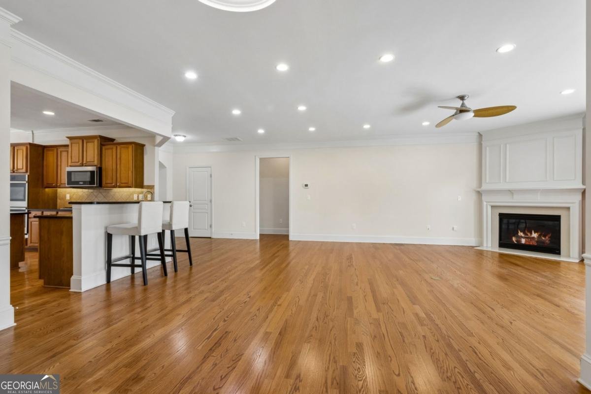 6810 Kinnity Court Cumming - Photo 13