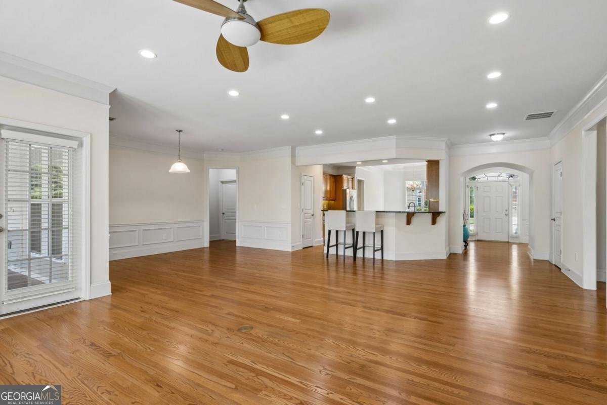 6810 Kinnity Court Cumming - Photo 14