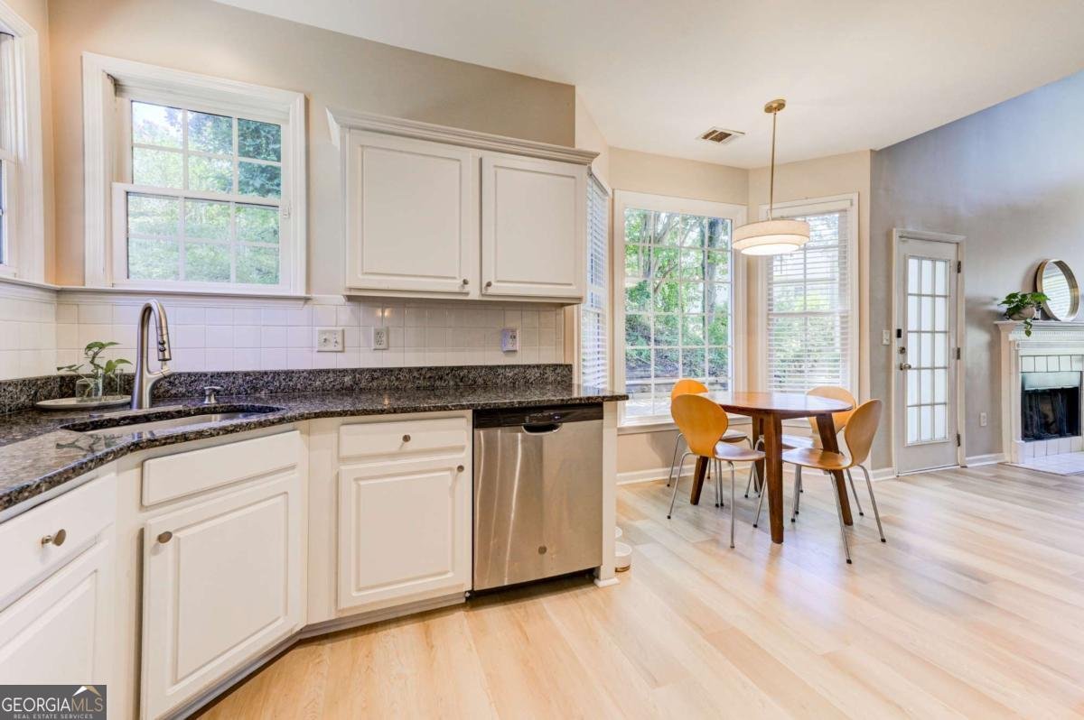 2854 Winter Rose Court Atlanta - Photo 11